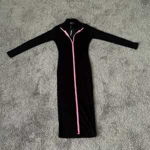 long sleeve black zip up dress